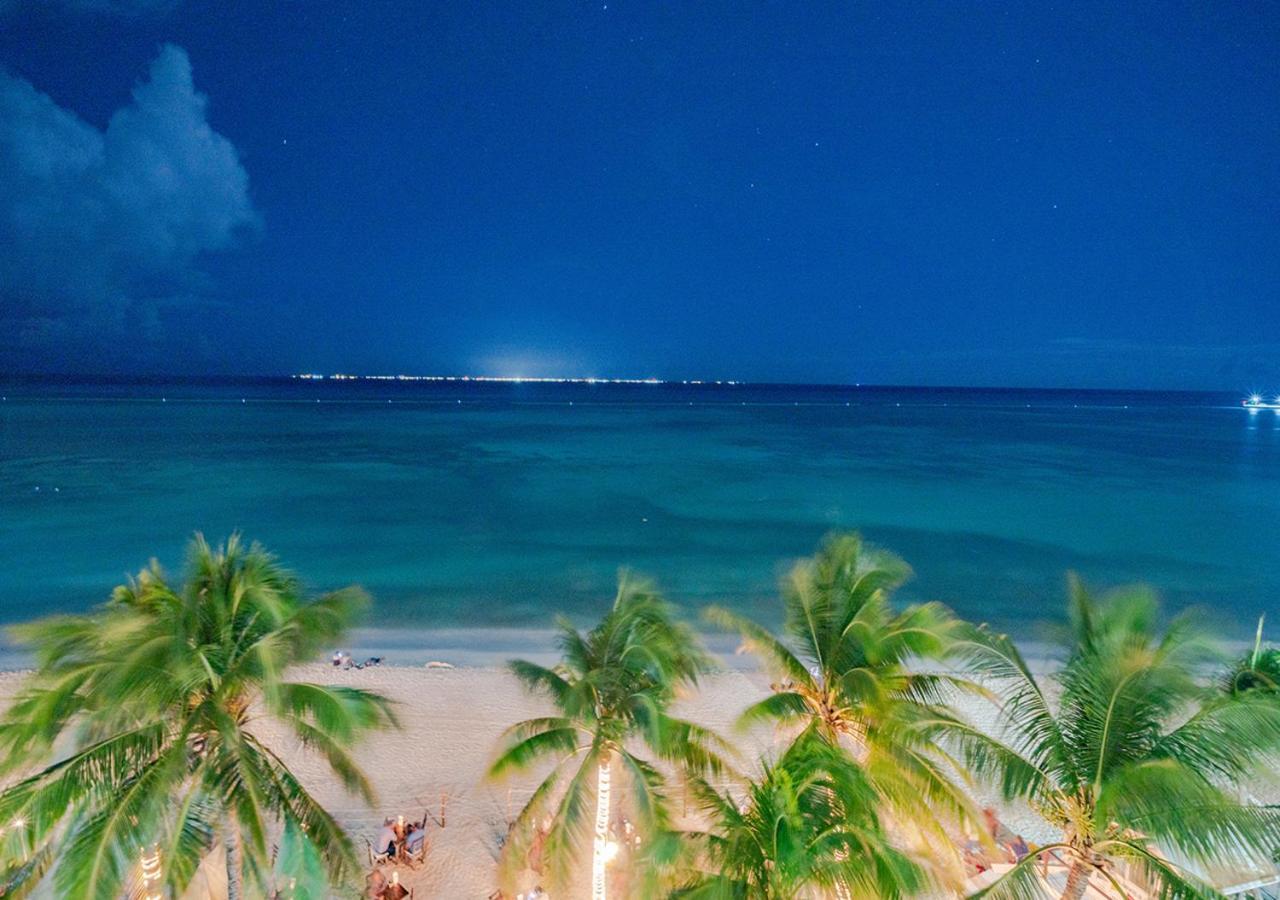 Beachfront 1 Bedroom Condo - El Faro, Surf 407 プレヤデルカーメン エクステリア 写真